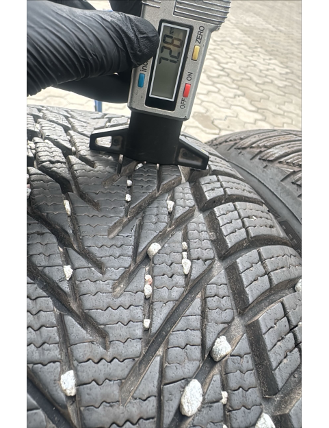 225/55r17 101v GoodYear UltraGrip Performance 3
