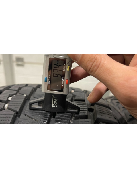 225/55r18 98q Yokohama Ice Guard G075