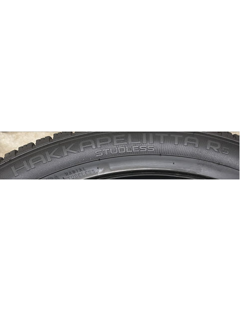 255/45r19 104t Nokian Hakkapeliitta R5
