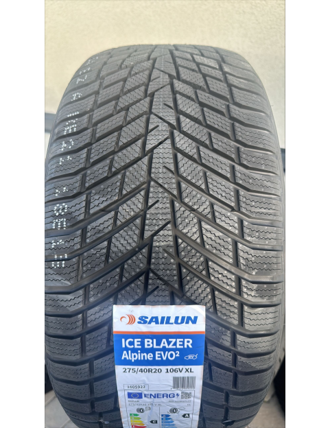 Dažāda platuma BMW X5 X6 315/35R20 un 275/40R20 komplekts Dažāda platuma BMW X5 X6 315/35R20 un 275/40R20 komplekts