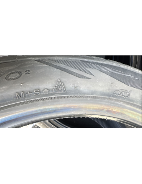 Dažāda platuma BMW X5 X6 315/35R20 un 275/40R20 komplekts Dažāda platuma BMW X5 X6 315/35R20 un 275/40R20 komplekts