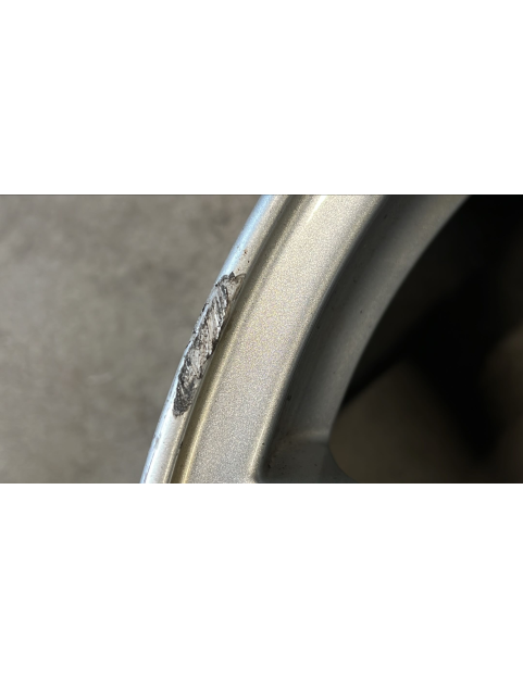 r17 oem Volvo XC