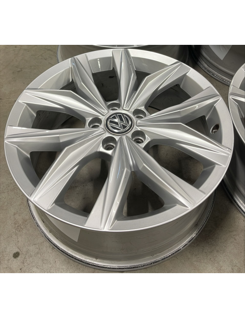 R18 oem Volkswagen
