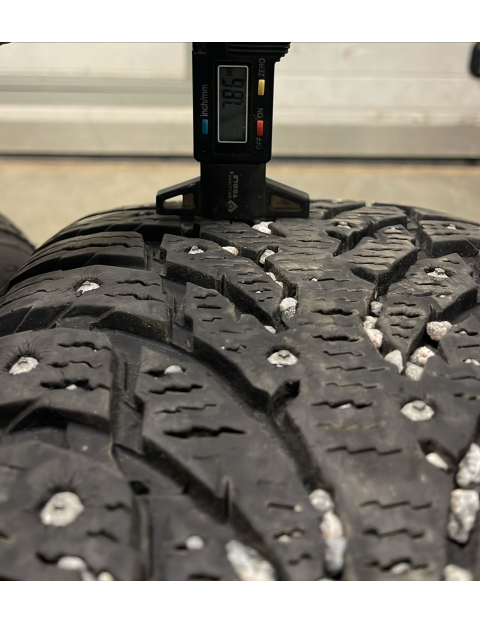 235/55R19 XL 105T Nokian Hakapeliitta 9 SUV ( ar radzēm )