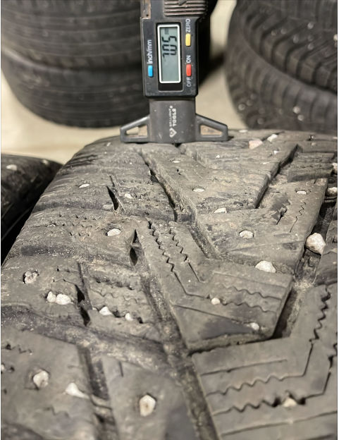205/60R16 96T Hankook I*pike rs2 ( ar radzēm )