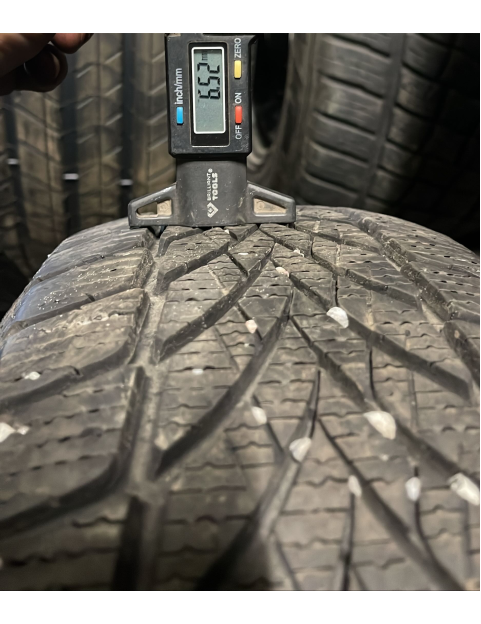 185/60R15 88T Goodyear UltraGrip ice2
