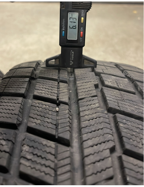 205/55R16 91Q Cooper Master Ice 100