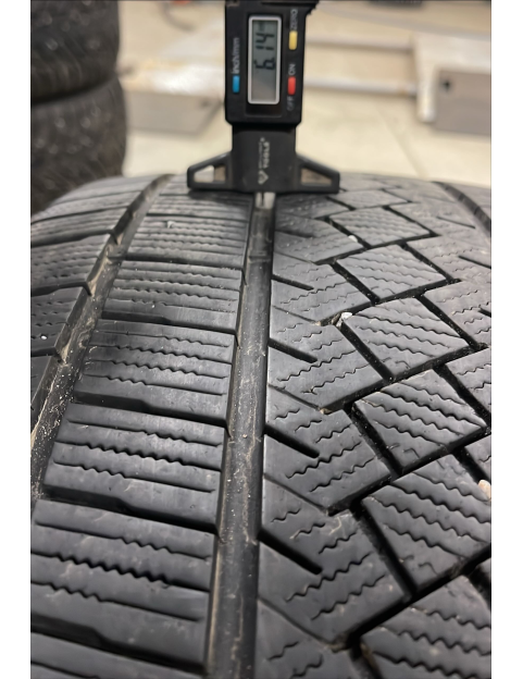 255/50R19 107T Pirelli Ice Zero asimmetrico