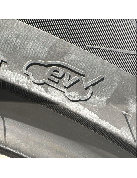 275/40R20 106T XL SAILUN ICE BLAZER ARCTIC 2