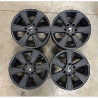 R18 Jauni Itāļu diski Ford F150 / Ford F150 Lightning / F-150 Raptor / Ford Expedition