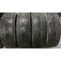 215/55r17 98t Nokian Hakkapeliitta 8 ( ar radzēm )