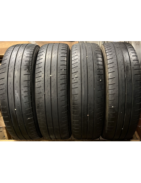 215/75R16c 113R Pirelli Carrie...